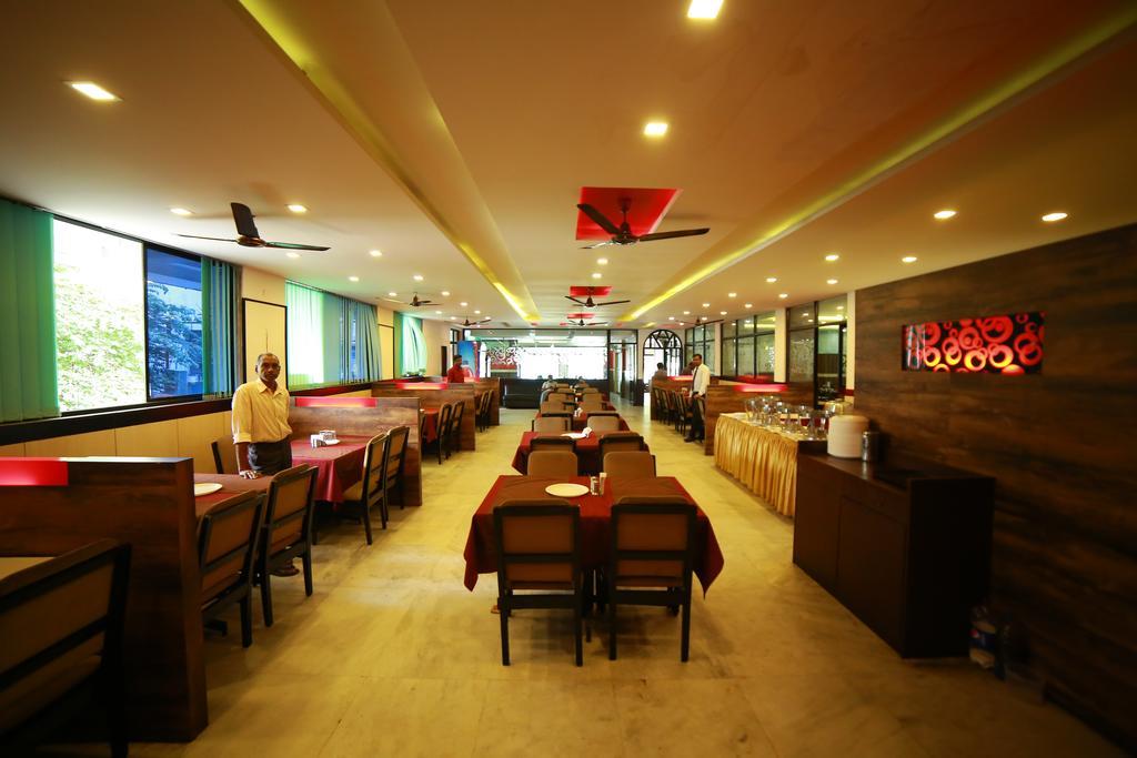 Qik Stay @ S.K. Continental Mysore Luaran gambar