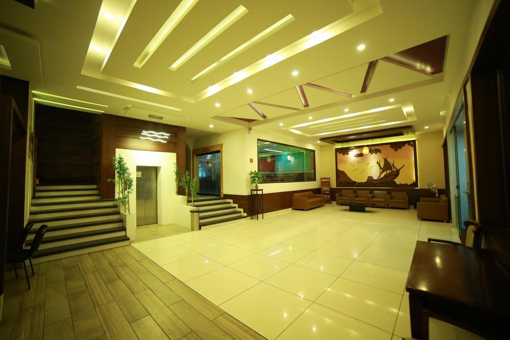 Qik Stay @ S.K. Continental Mysore Luaran gambar